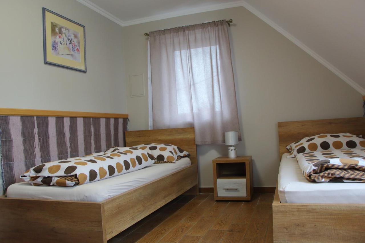 Hegylanc Fogado Bed & Breakfast Sotony Exterior photo